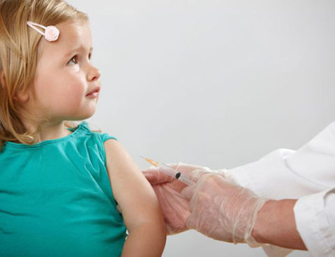 Η προφύλαξη από τις λοιμώξεις του χειμώνα και η συμβολή των εμβολίων
